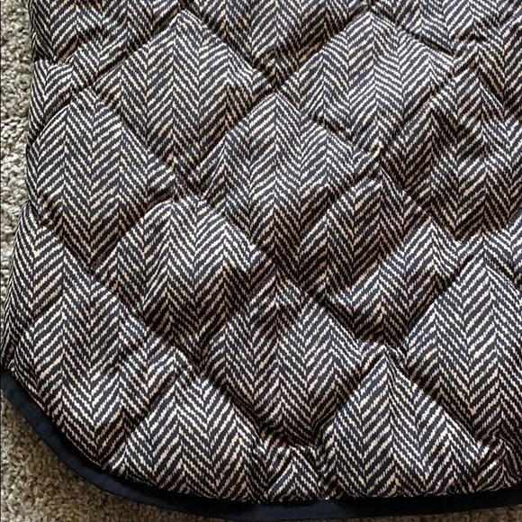 j crew quilted puffer vest - Picture 3 of 9